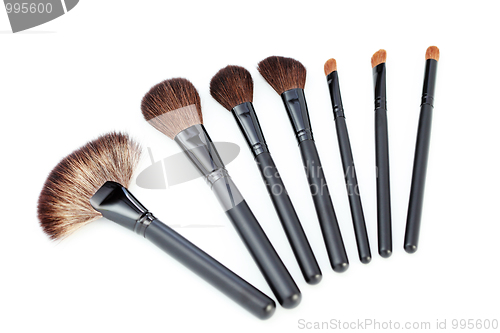 Image of make-up brushes