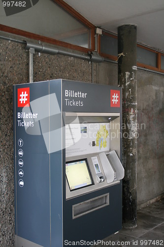Image of Electronic subway ticket machine