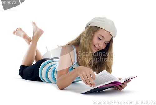 Image of blond teenager reading a book