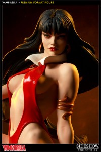 Figura de resina de Vampirella - 02