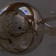 phantasm_sphere-1 La esfera plateada de Phantasma se basó en un relato corto de Philip K. Dick 3