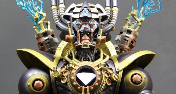 Figuras steampunk de Modok y Galactus 1 Figura steampunk Galactus 02