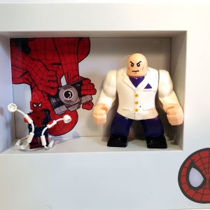 Cuadro minifigura Spiderman y Kingpin