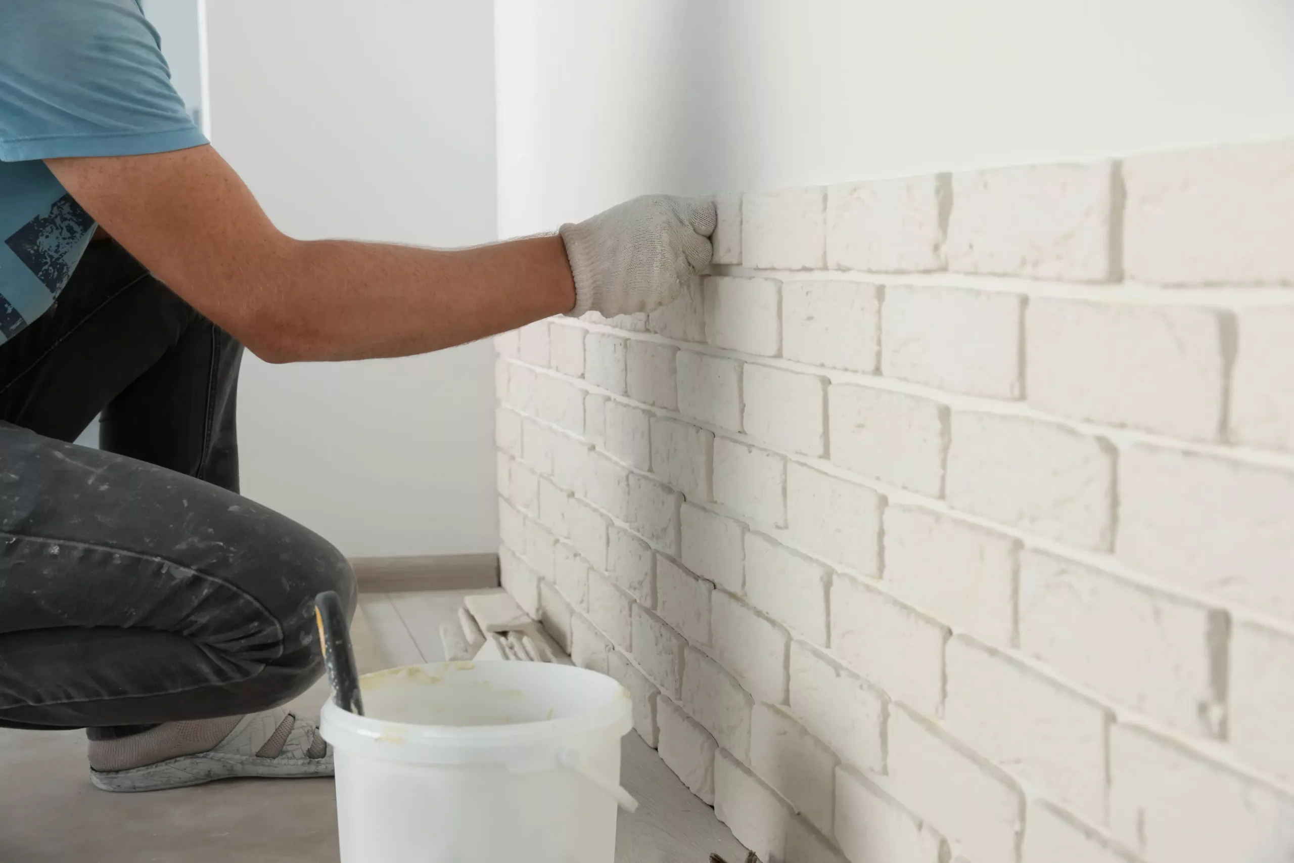 white brick veneer application of Montania white cement