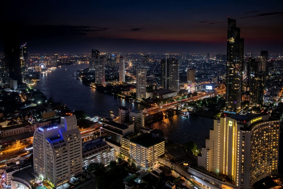 กรุงเทพ ตึกอาคาร คอนโดมิเนียม
