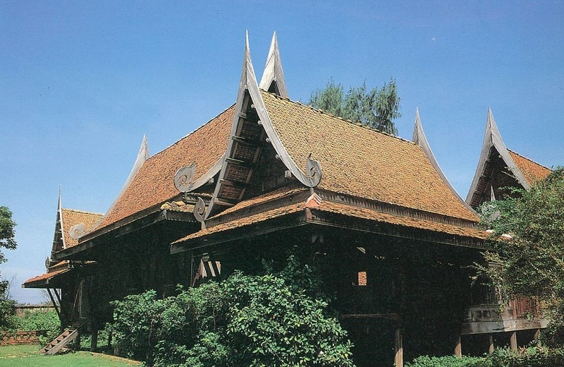 เรือนทับขวัญ จังหวัดนครปฐม บ้านเรือนไทยแบบทวารวดี พระตำหนักทับขวัญ