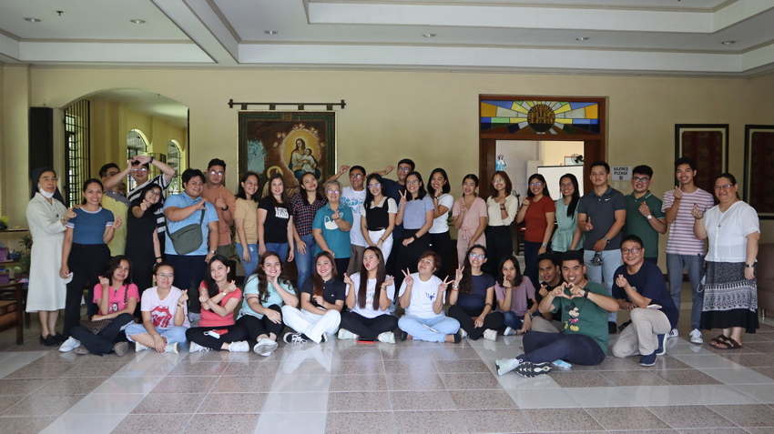 Annual Retreat For Faculty members  2-4 Years at Manresa School