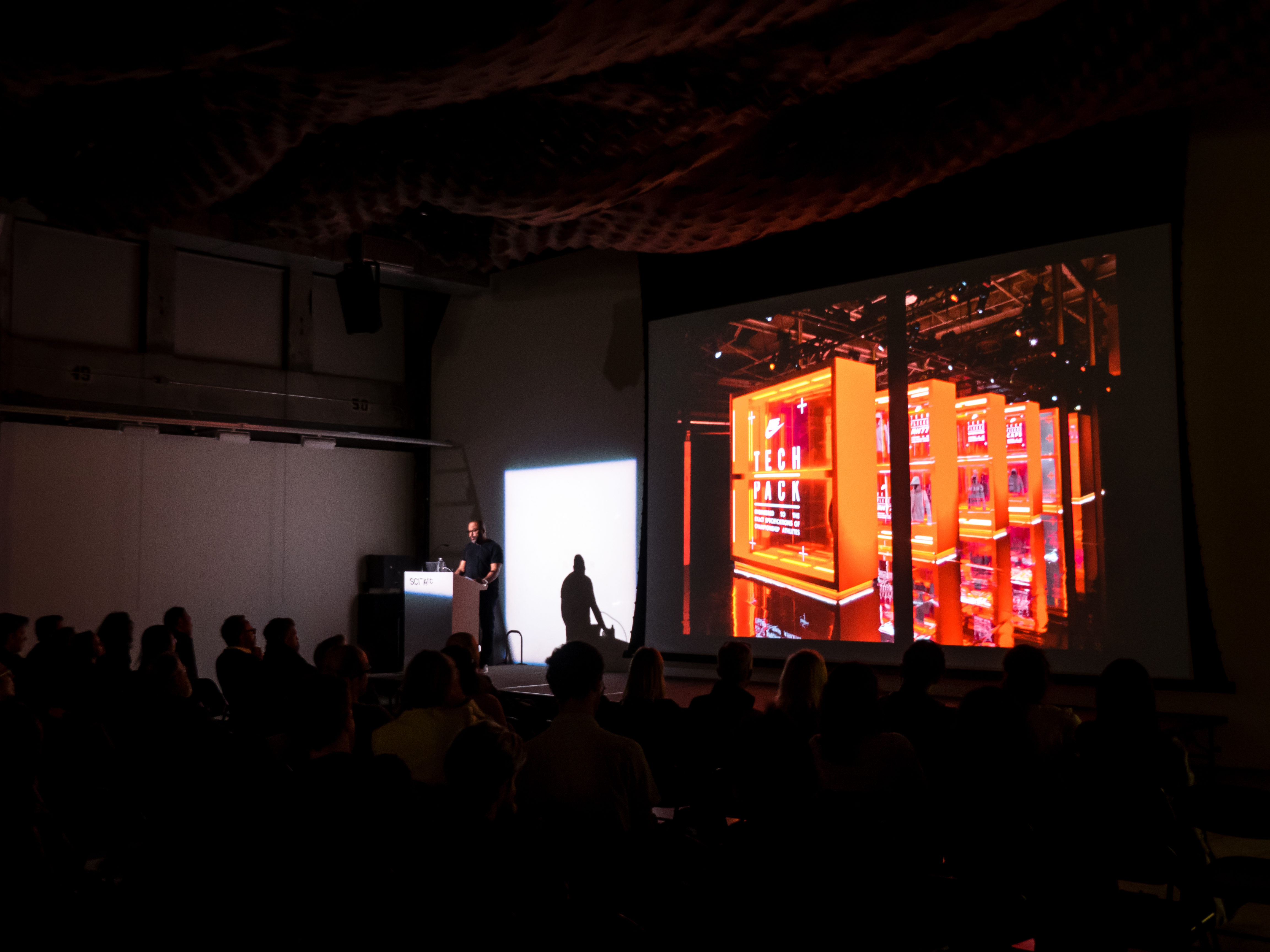 Bryon Merritt presenting a lecture to SCI-Arc faculties and Students