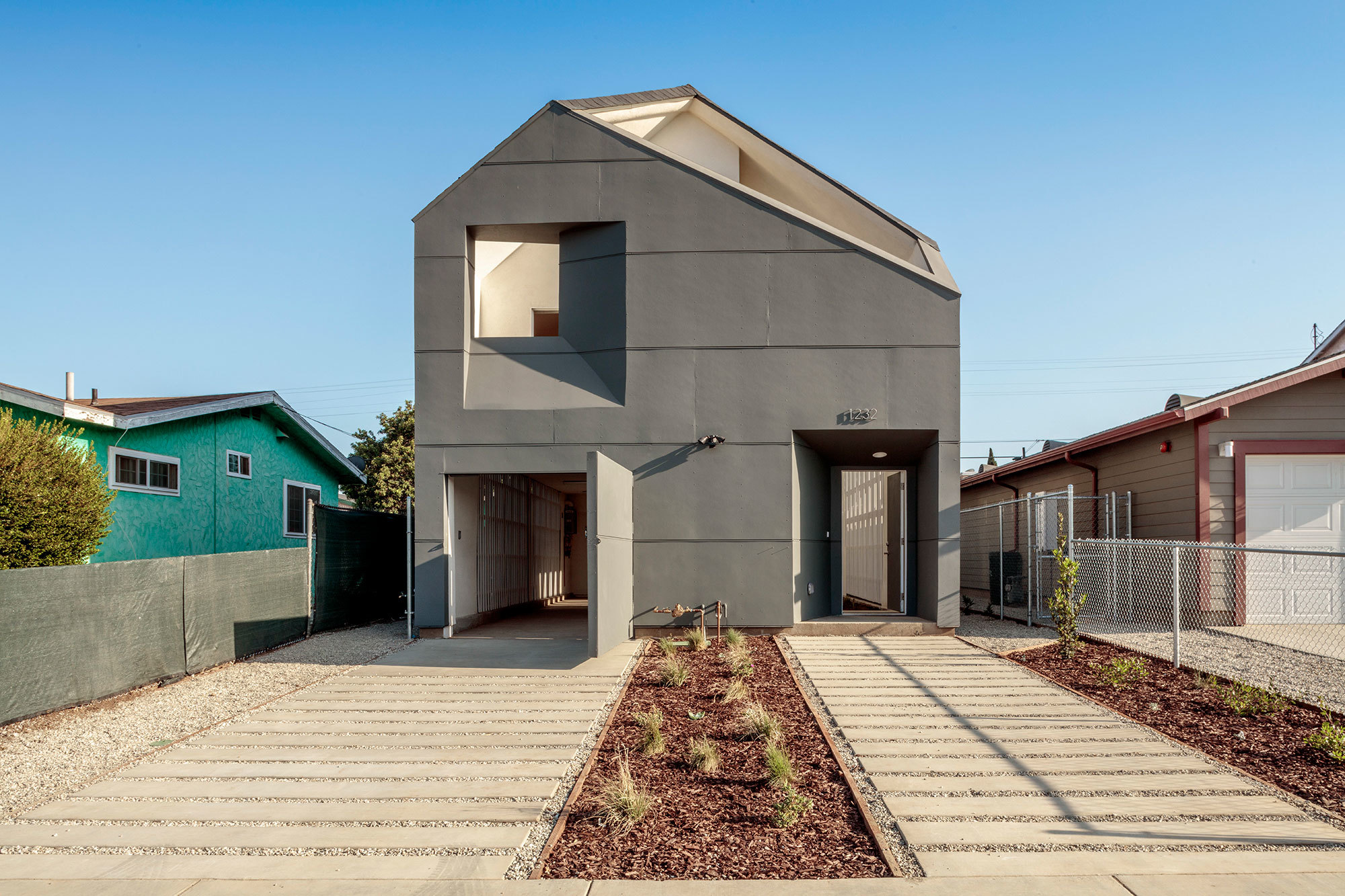 Sciarc student designed affordable house front face photo