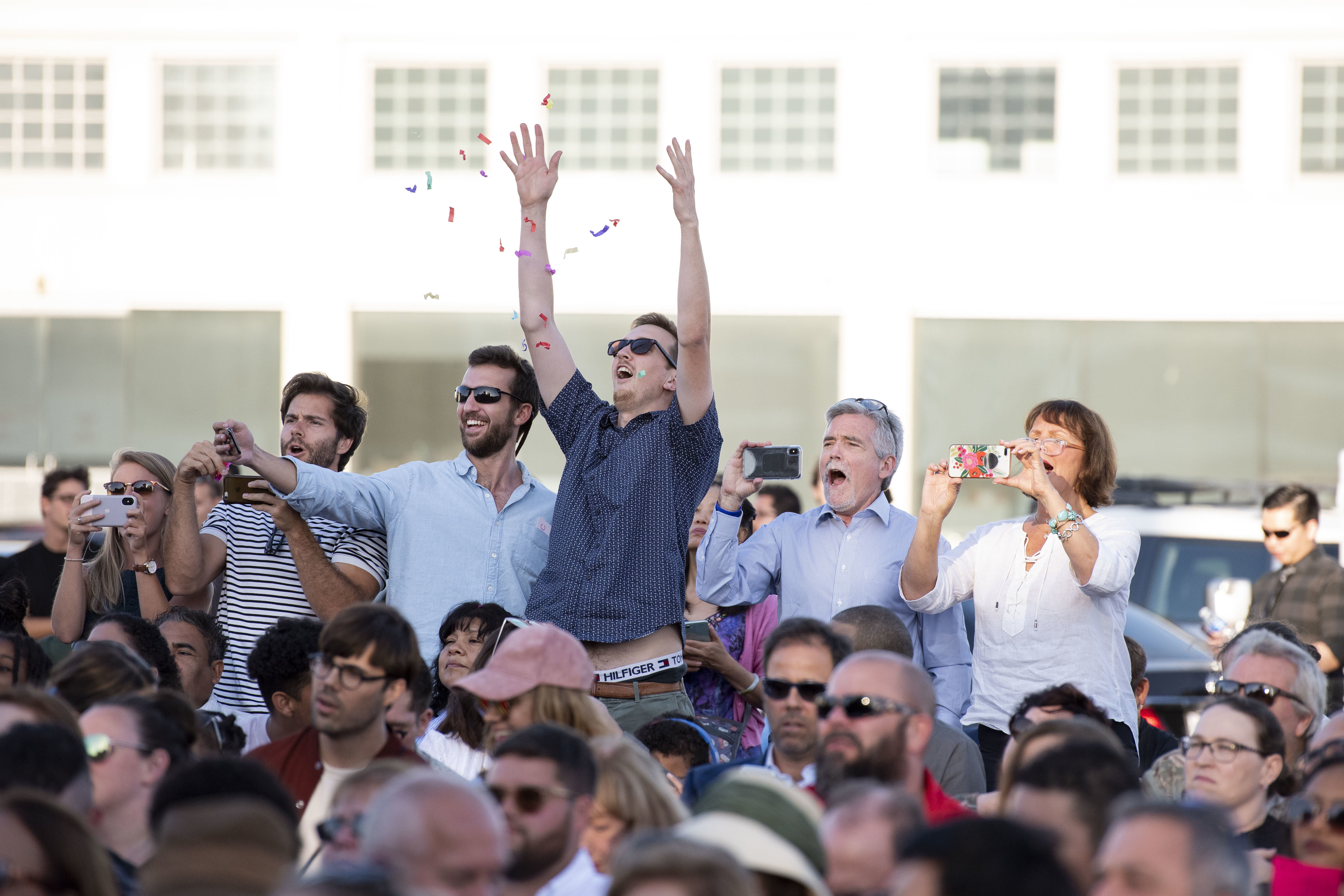 parents celebrating during graduation