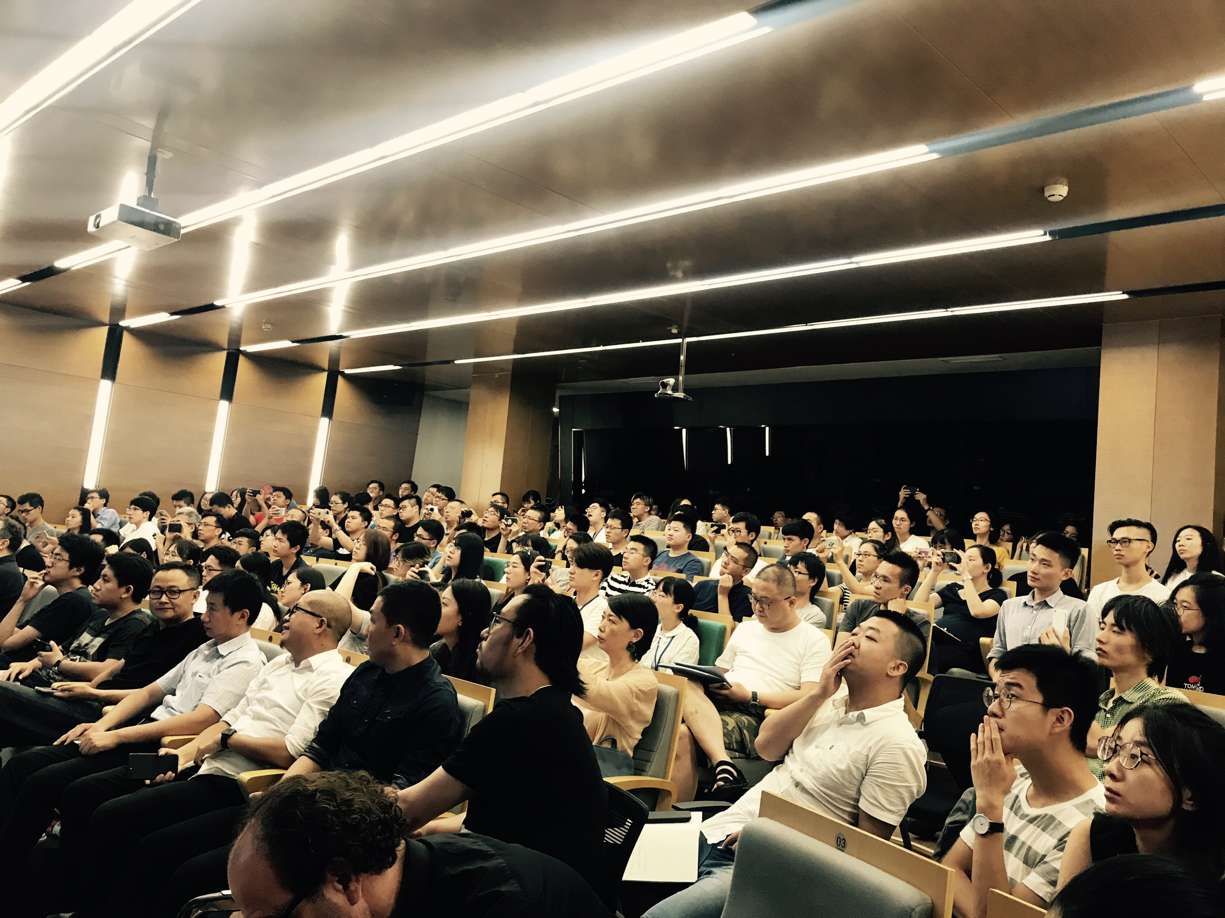 Tsinghua University students lecture Hernan Diaz Alonso