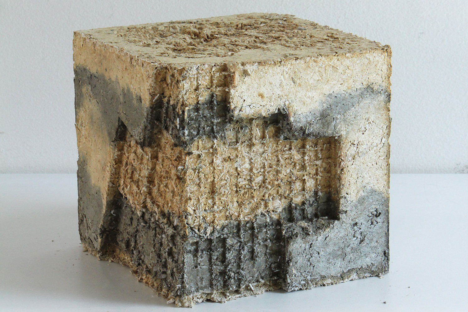 Matthew Hunt. Material Resistance. graduate thesis 2023 project cube earthen texture organic