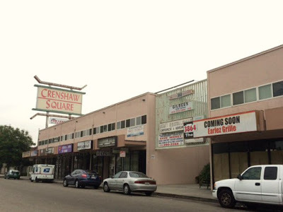 building exterior street shopping center