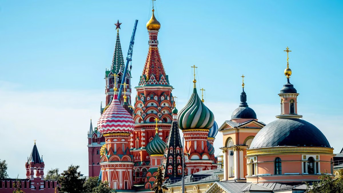 英国、ロシア関連疑いで3つの暗号資産取引所に制裁
