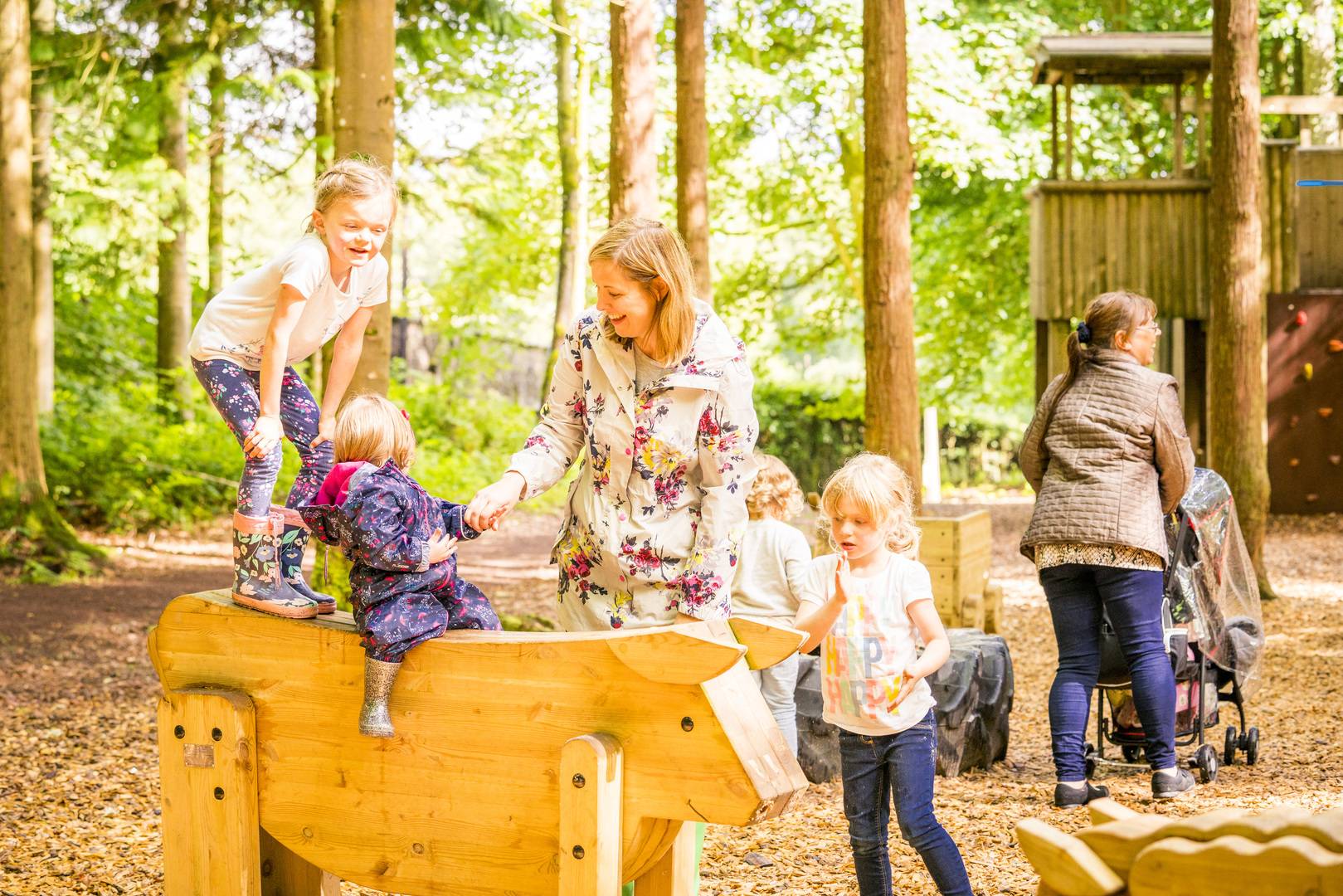 Bowhill House & Grounds Visitor Attractions Scotland Starts Here