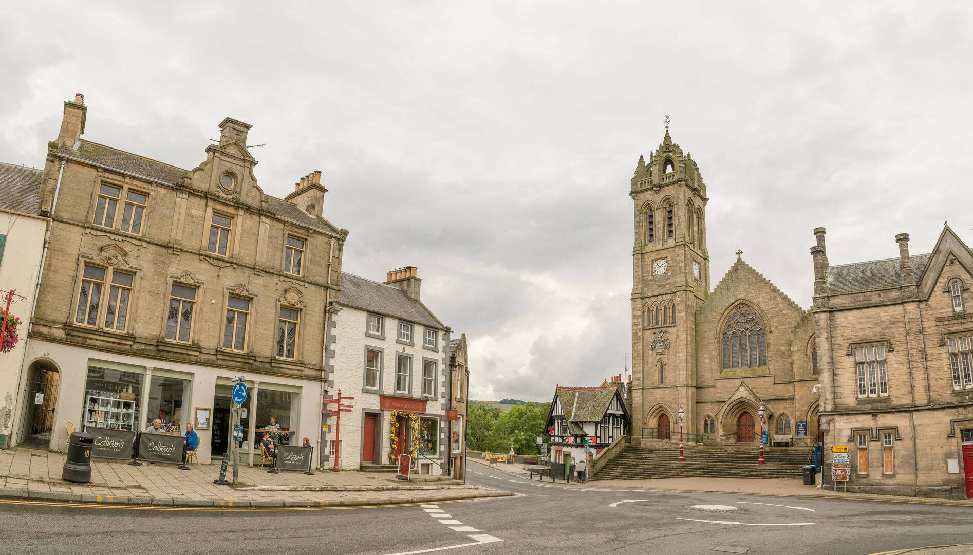 Peebles Towns & Villages Scotland Starts Here