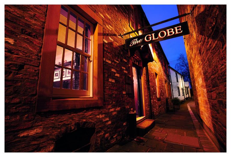 Globe Inn Entrance, Annandale Distillery Co LTD