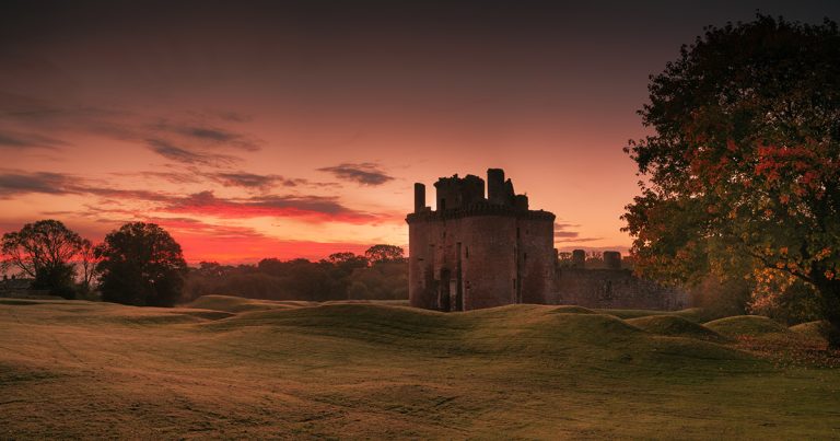 Caerlaverock Castle / image courtesy of VisitScotland / Damian Shields