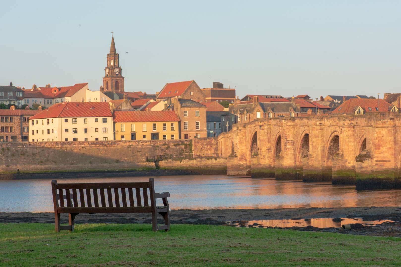 Berwick Upon Tweed  Towns & Villages - Scotland Starts Here