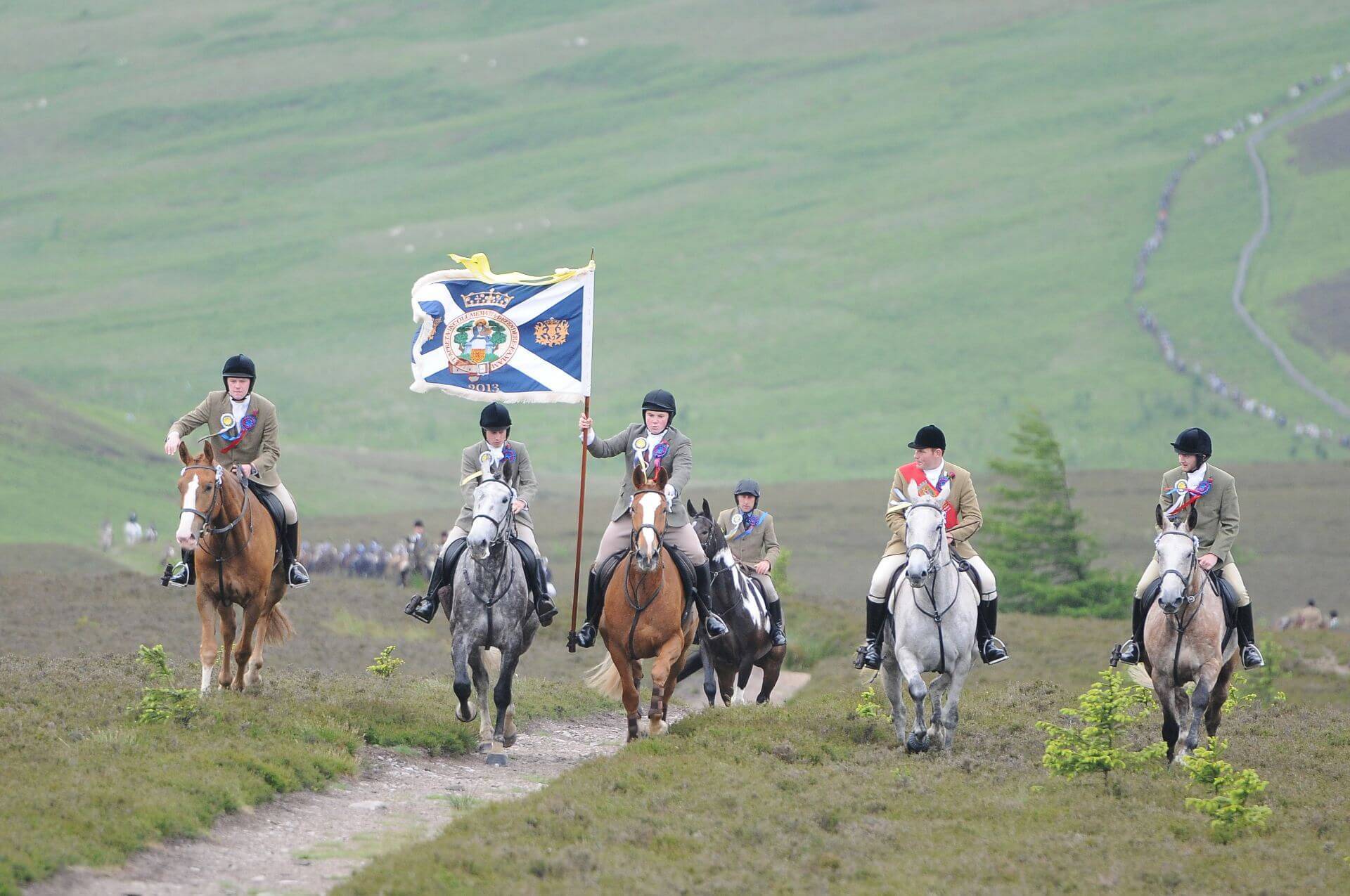 Selkirk principles riding up to the Three Brethren , Grant Kinghorn