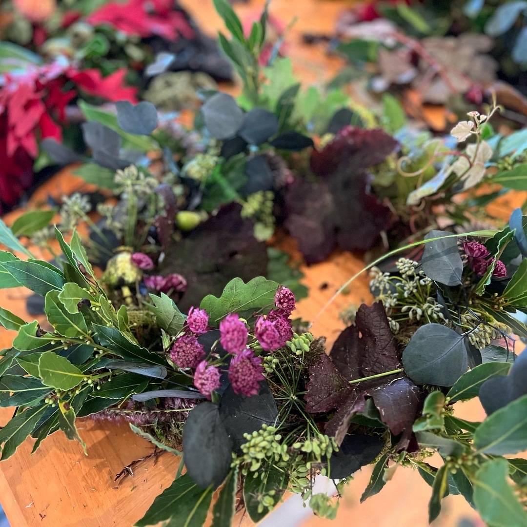 Our Autumn Wreath Workshop guiding you through a step by step process to make a gorgeous, seasonal wreath for your home.