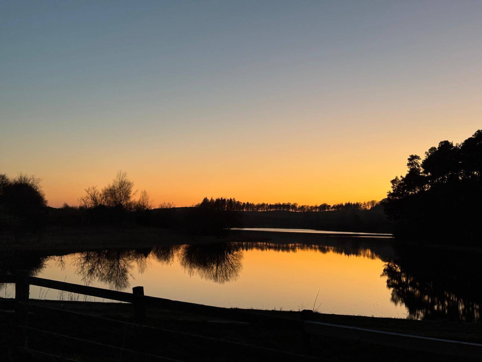 Lindean Loch at Sunset, Cedar Hus