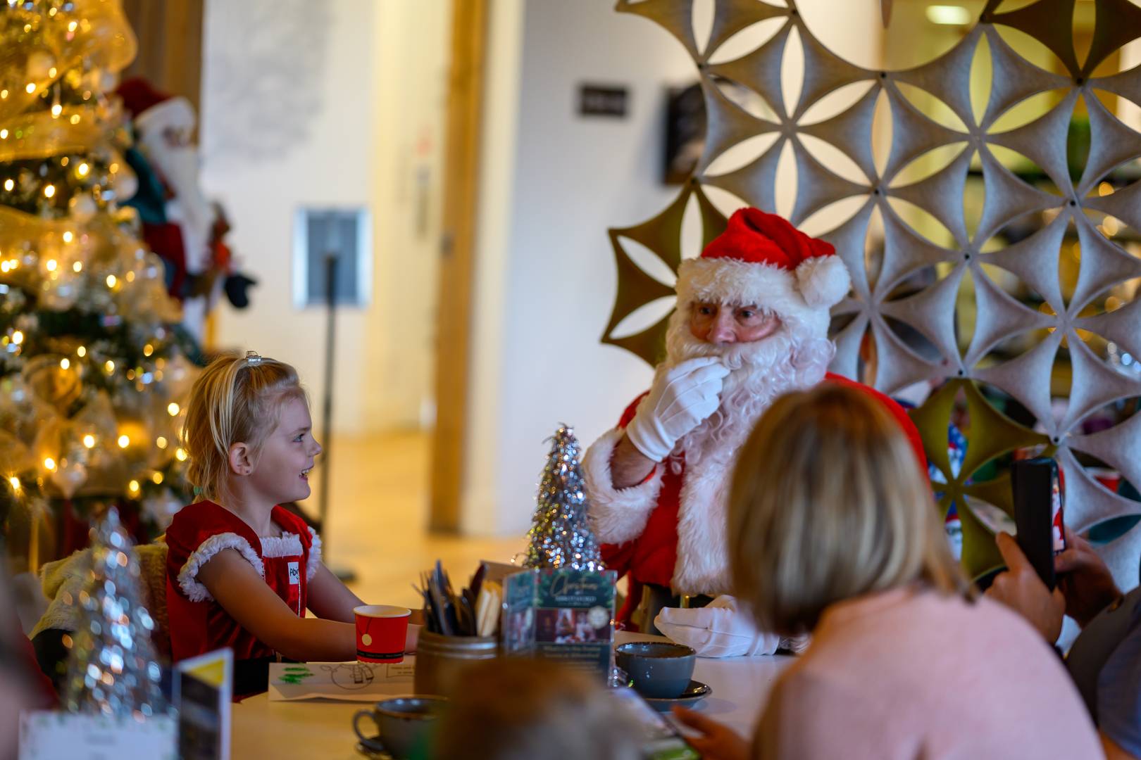 Santa having Breakfast at Abbotsford, The Abbotsford Trust