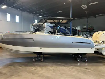 2024 Invictus TT280S