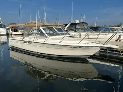 1999 Tiara 2900 Coronet