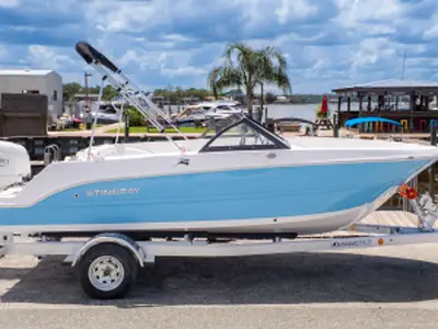2026 Stingray 172DC