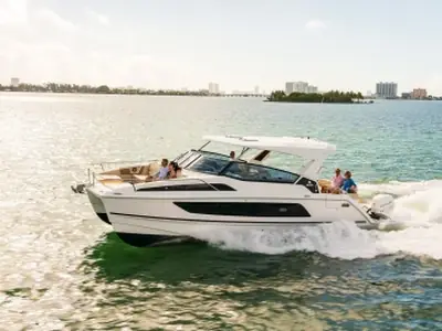 Aquila 36 Sport