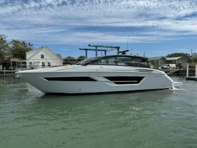 Cruisers 60 Cantius