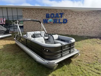 2026 Bentley Pontoons 220 SWINGBACK