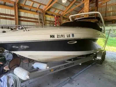 Rinker 262 CAPTIVA