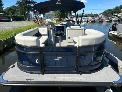 2025 Starcraft EXS 3 FD