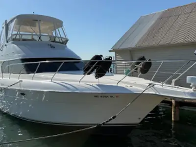 2001 Silverton 42 Convertible