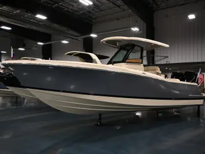Chris-Craft Catalina 28