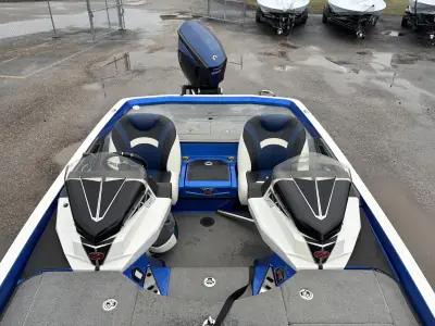 2019 Ranger Z521L