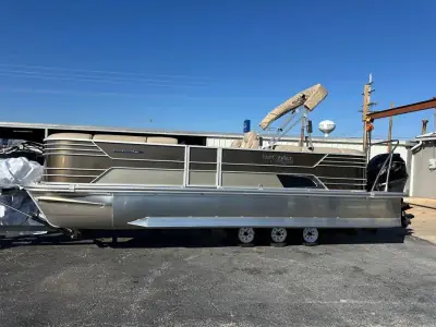 SunCatcher Pontoons Elite 324 RC