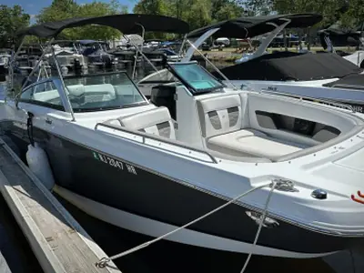 2021 Four Winns HD5