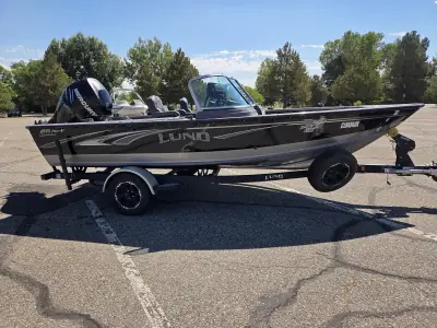 2018 Lund 1875 Pro V Sport