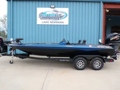 2025 Skeeter Products ZXR21