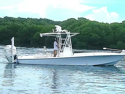 2017 SeaVee 270Z