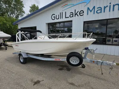 2025 Boston Whaler 160 Super Sport