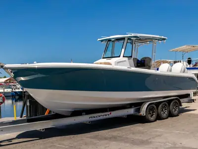 Edgewater Power 325CC