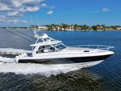 2022 Intrepid Powerboats 477 Evolution