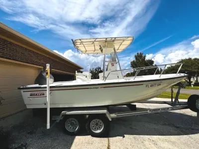 Boston Whaler 20