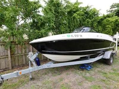 2019 Bayliner VR5 Bowrider