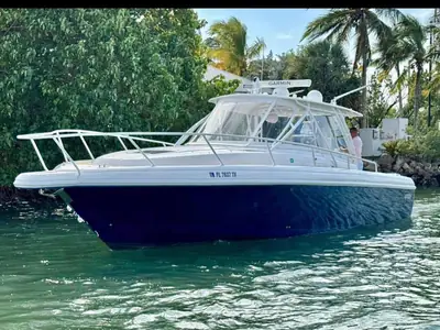 Intrepid Powerboats 377