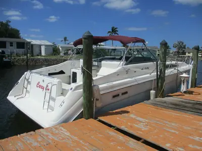 Sea Ray 350 EXPRESS CRUISER